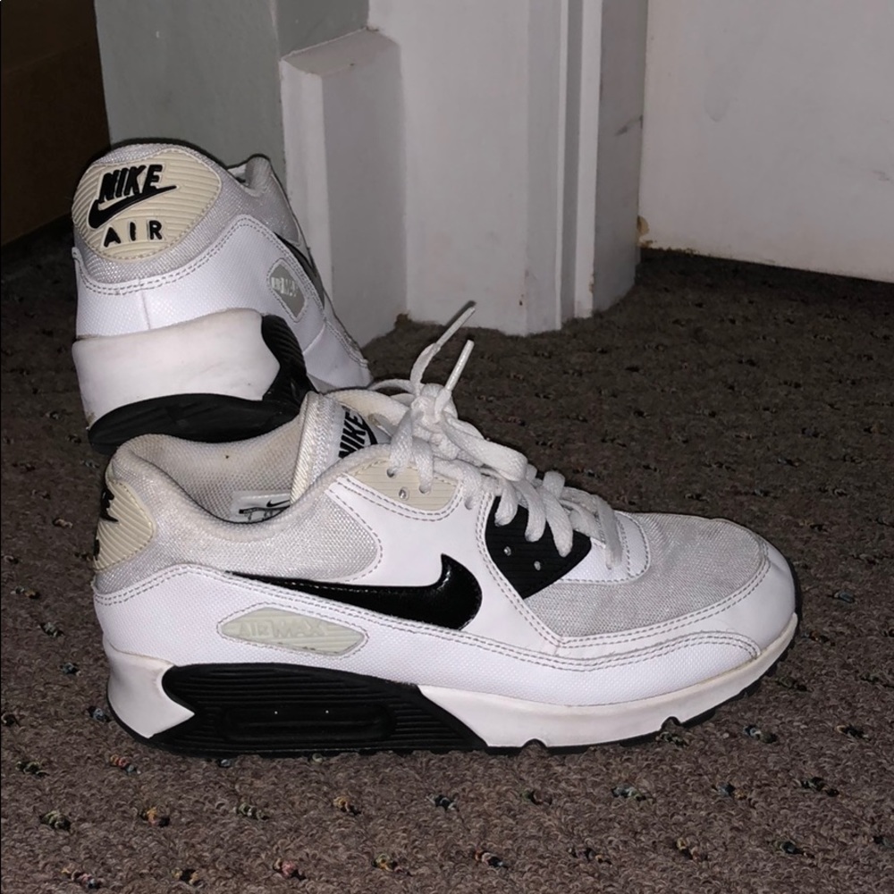 Nike Air Max force low